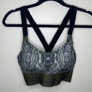 Green patterned sports bra!